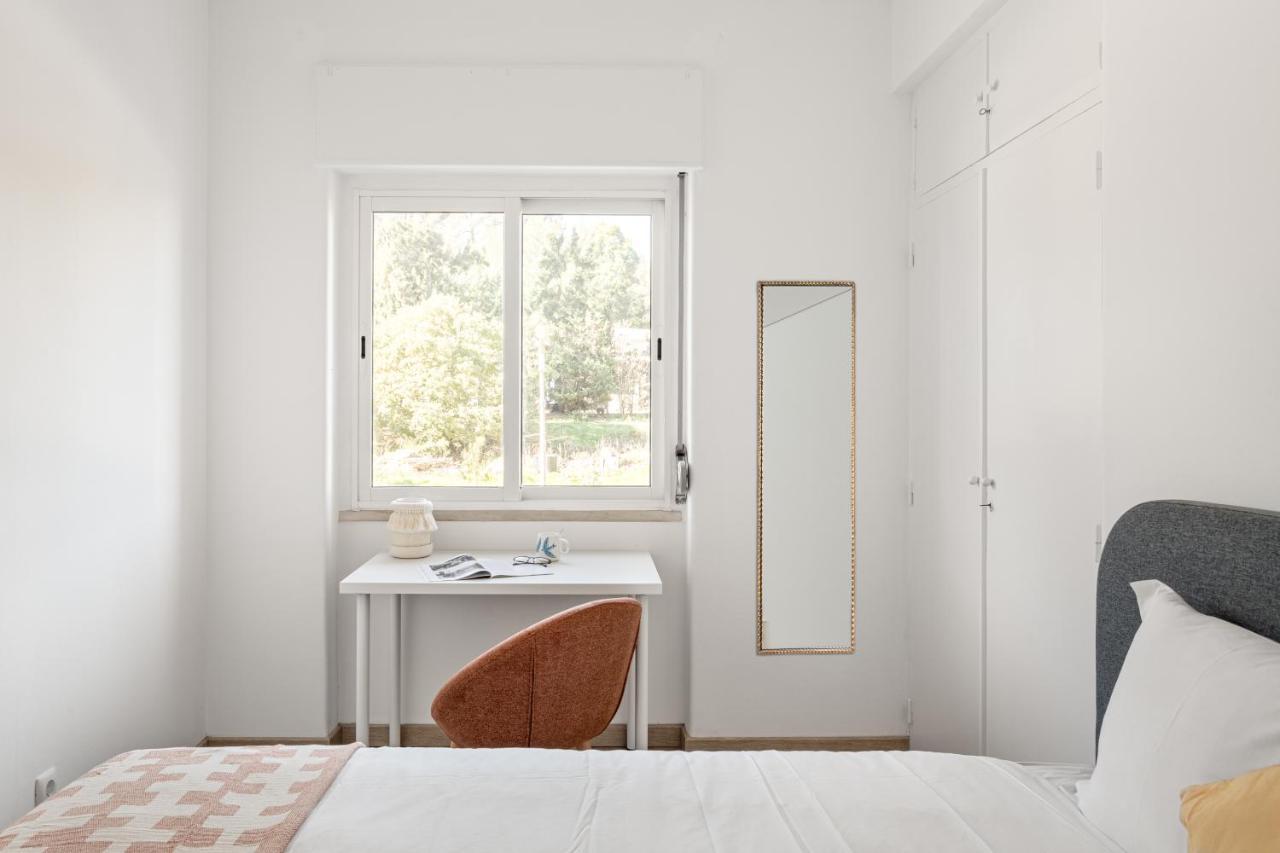Joivy Striking Flat In Benfica Appartement *